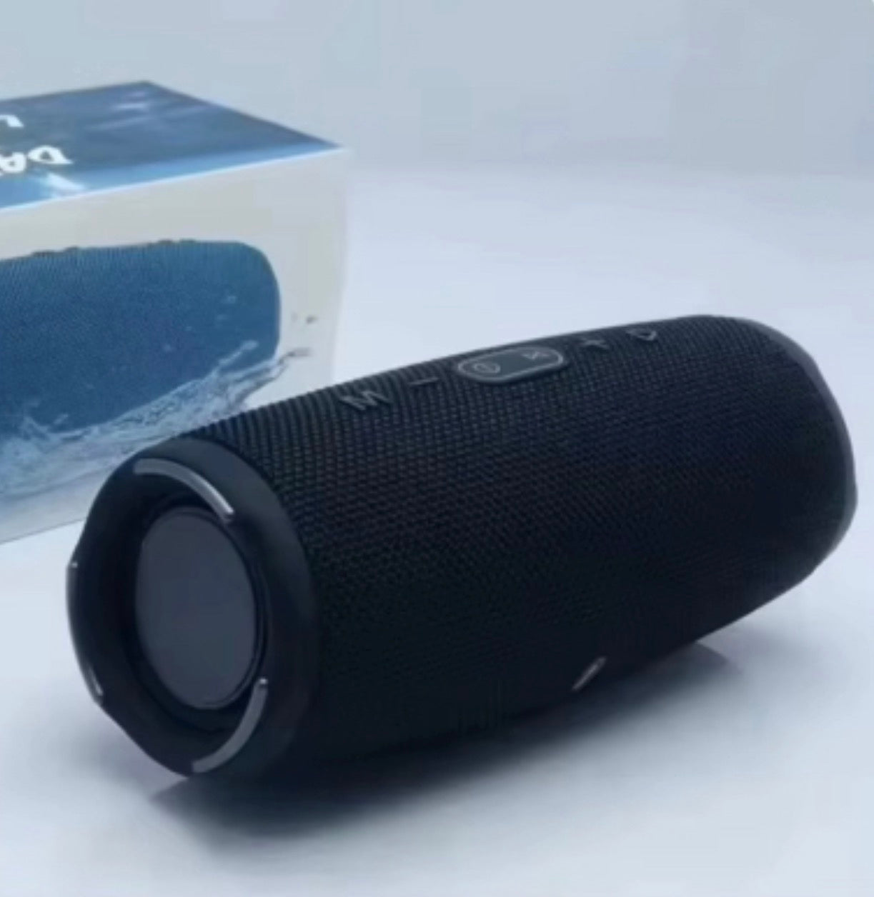 Corneta Bluetooth Portátil Modelo Charge 5